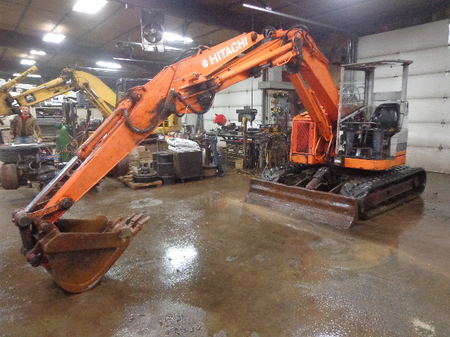 1999 Hitachi Mini Excavator