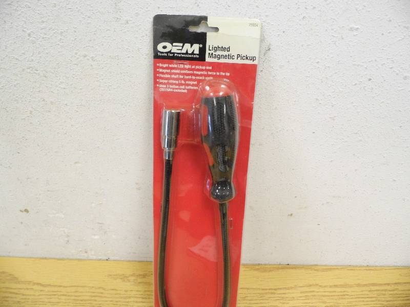 New Lighted Magnetic Pickup