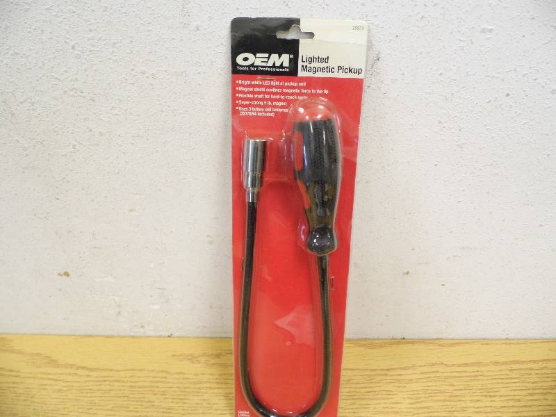 New Lighted Magnetic Pickup