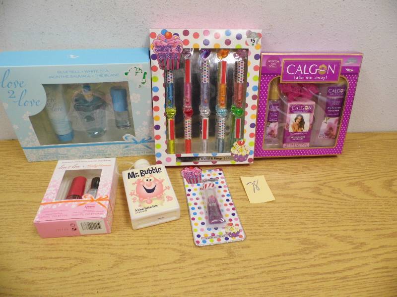 New Cologne  Sets & Lip Gloss