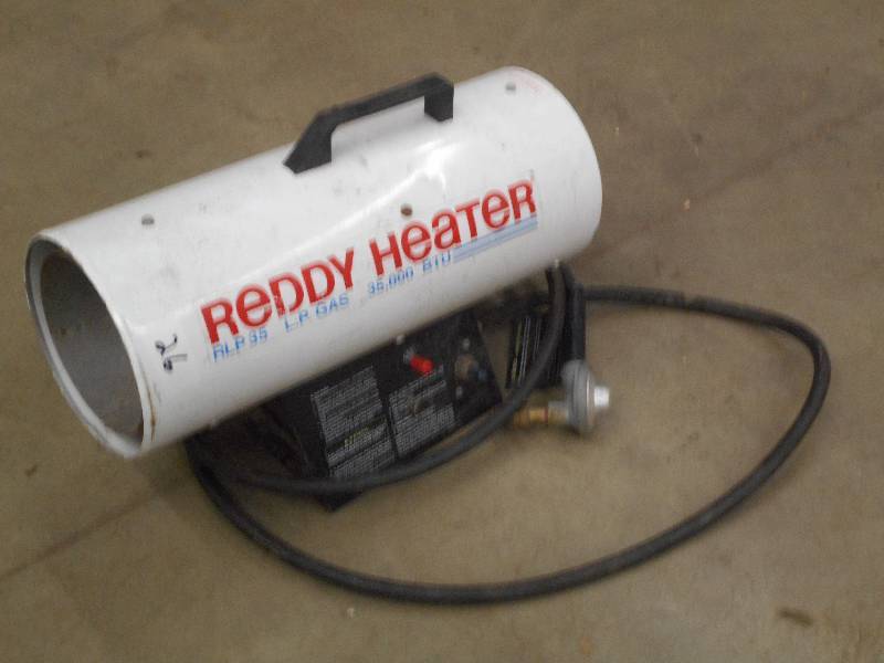lot 26 image: Reddy Heater 35000 BTU LP Heater Wi...