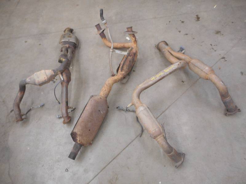 lot 33 image: (3) Exhaust Sets Including 2005 Toy...