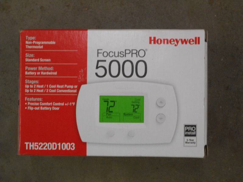 lot 40 image: New Honeywell FocusPro 5000 Thermos...