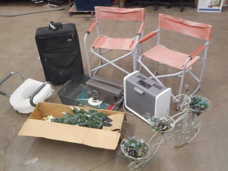 lot 68 image: Pallet Lot Suitcase, Plant Stand, ...
