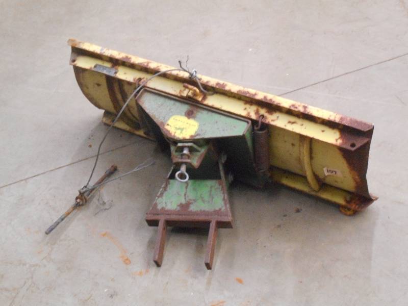 lot 69 image: John Deere 42 Steel Snowplow, Unkn...