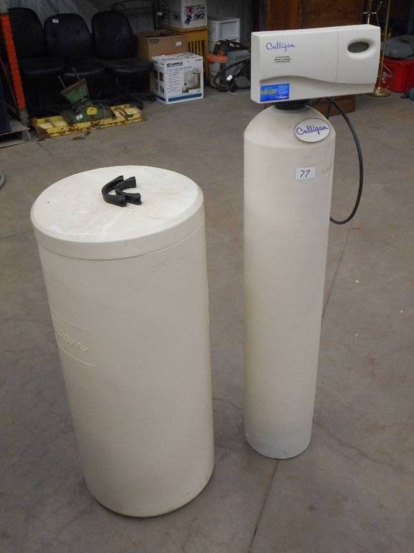 lot 77 image: Culligan Gold Series Water Softener...