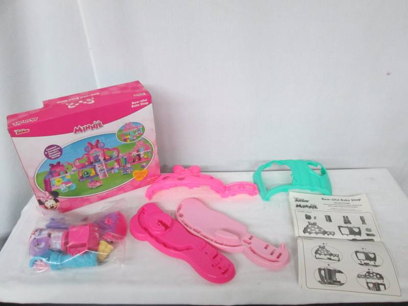 Fisher-Price Disney Minnie Bow-Tiful Bake Shop