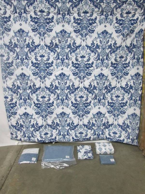 Alcove Palazoo 20-pc. Bed Set - Queen