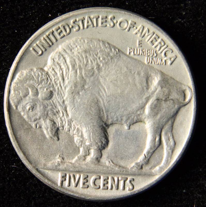 1935 BUFFALO NICKEL AU