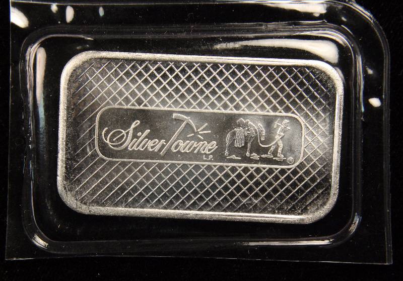 1 TROY OZ. .999 FINE SILVER BAR SILVERTOWNE SEALED