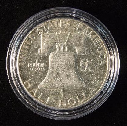 1961 FRANKLIN SILVER HALF DOLLAR IN AIRTITE