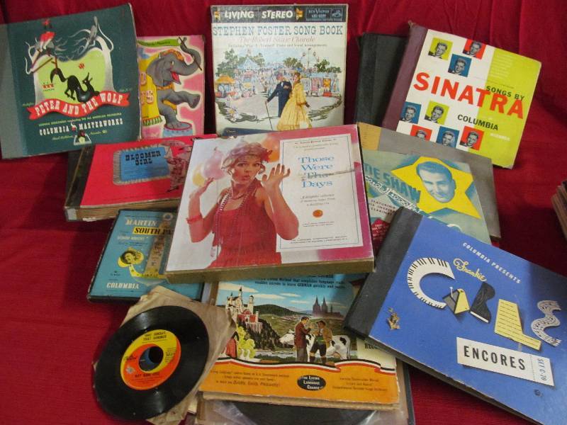 lot 4 image: vintage albums
