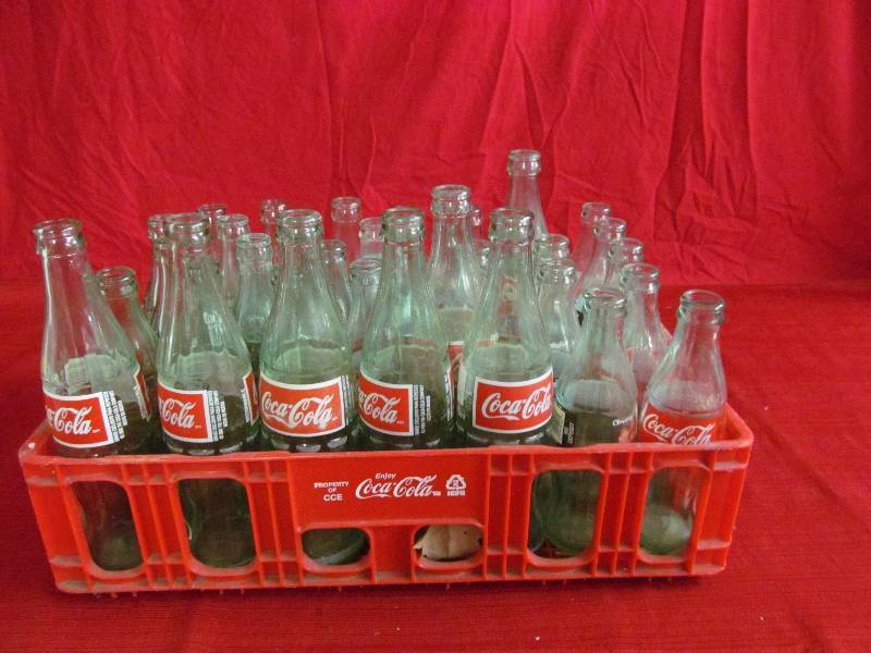 lot 16 image: Coca-Cola bottles