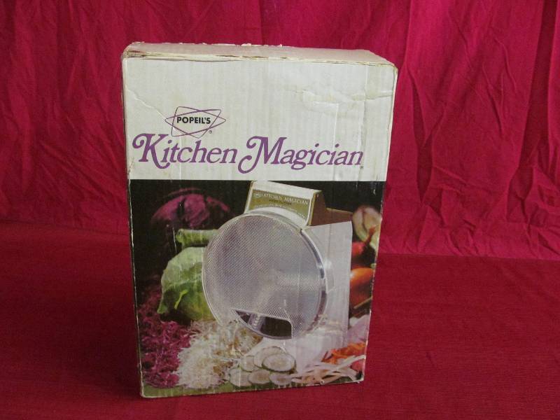 lot 41 image: Popeils kitchen Magican
