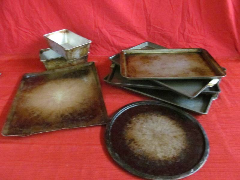 lot 94 image: Pans
