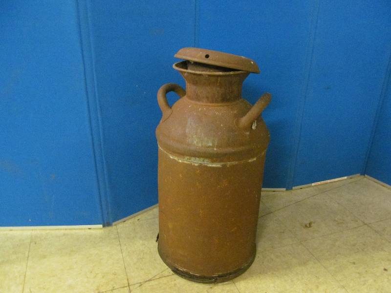 lot 115 image: Milk Can
