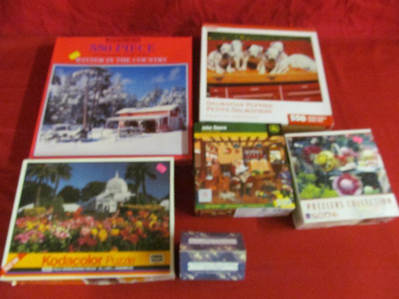 lot 185 image: Puzzles