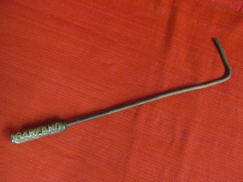 lot 198 image: cast iron