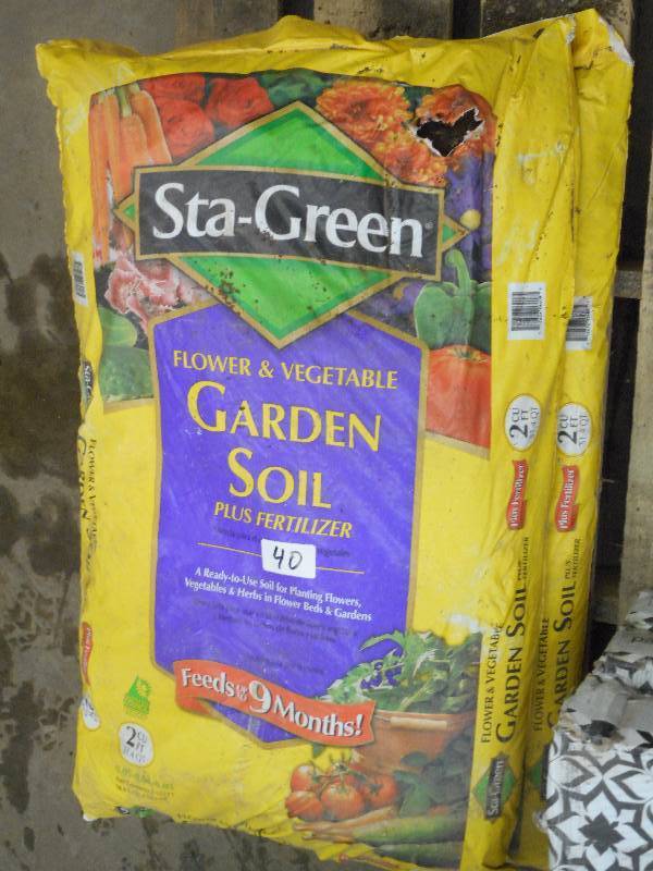 (2) 2 CuFt Bags Of Sta-Green Flower...