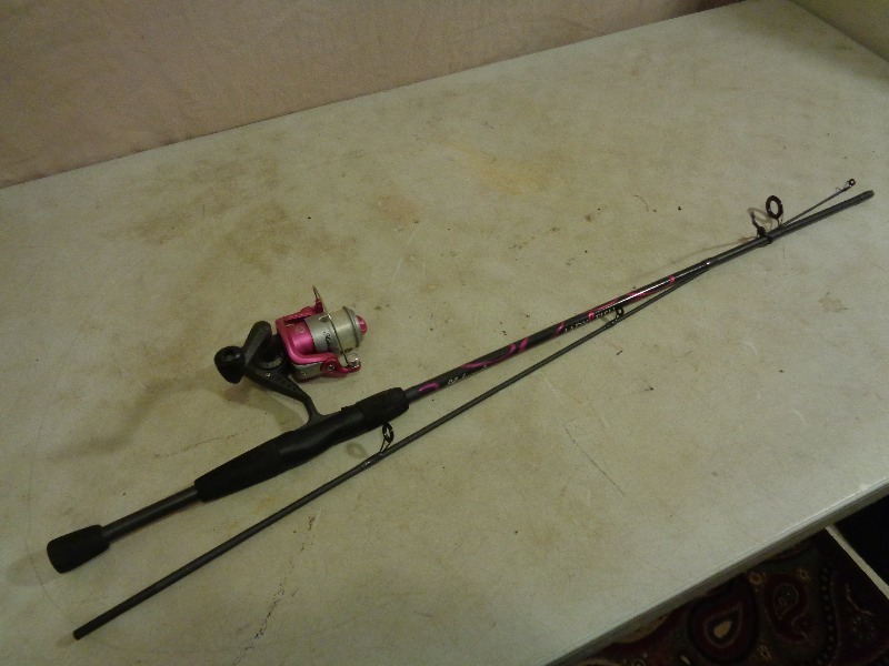 New Shakespeare Lady Fish Rod and Reel Combo