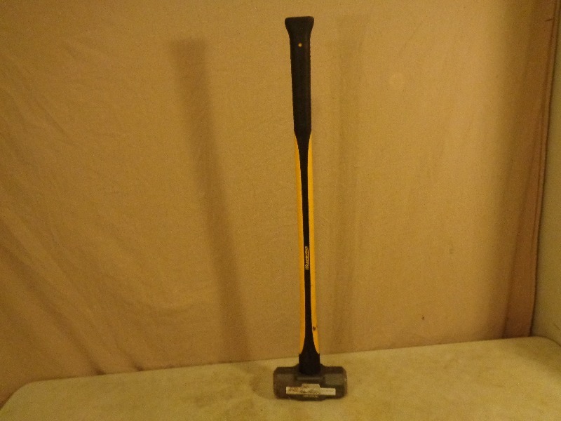 12 Lb Sledge Hammer