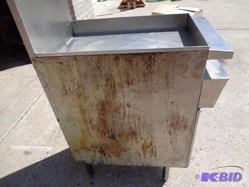Stainless Deep Fryer Prep Area