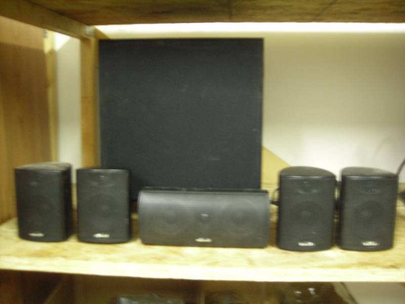 lot 30 image: Audio Source Surround Sound Speakers & Sub.