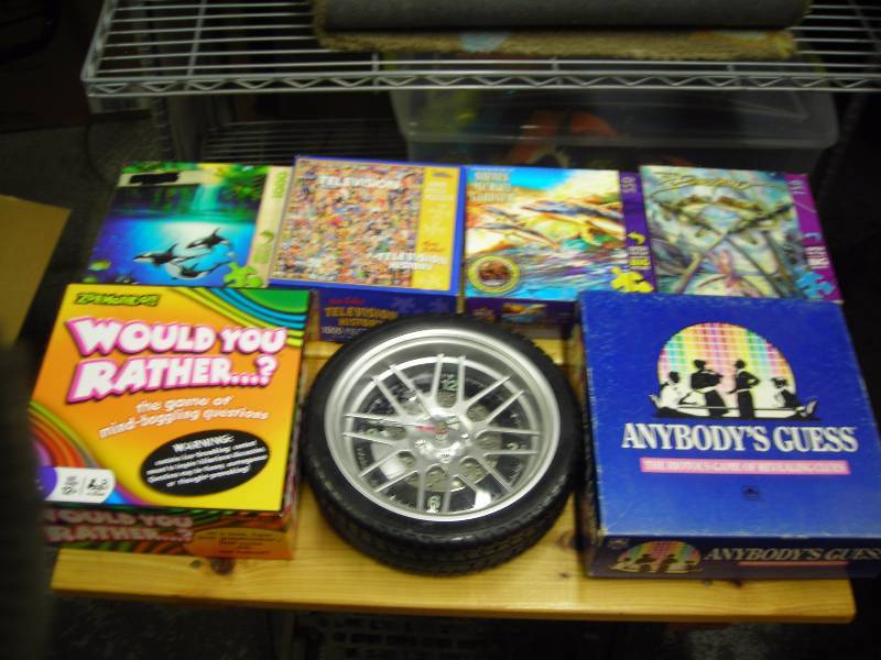 lot 45 image: Puzzles, Games,Clock