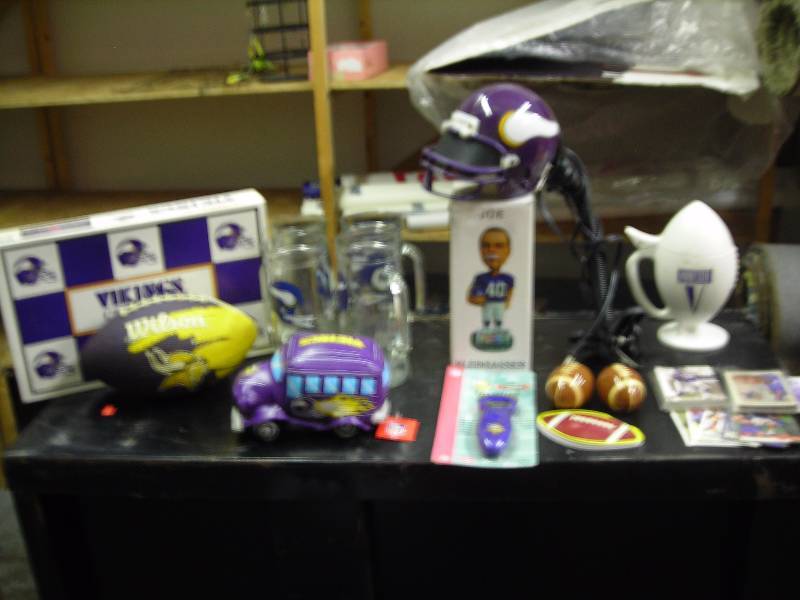 lot 57 image: Vikings Collectibles & Memorabilia