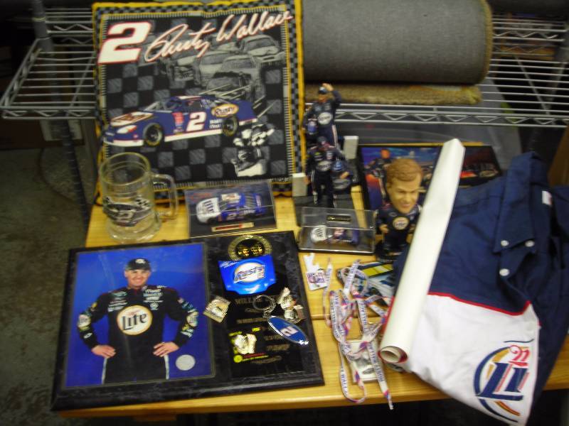 lot 67 image: Rusty Wallace NASCAR Collectibles
