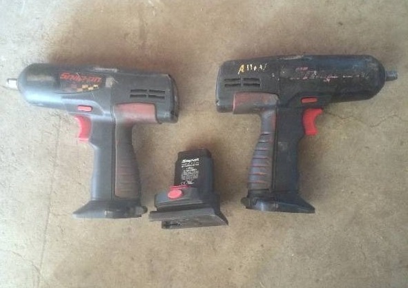 Snap-On 12V impacts w Adapter