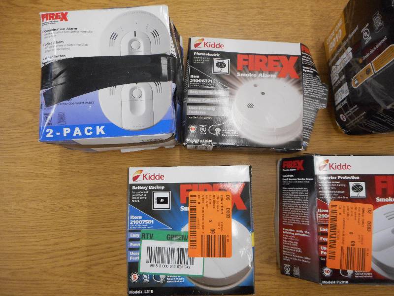 SMOKE DETECTOR LOT