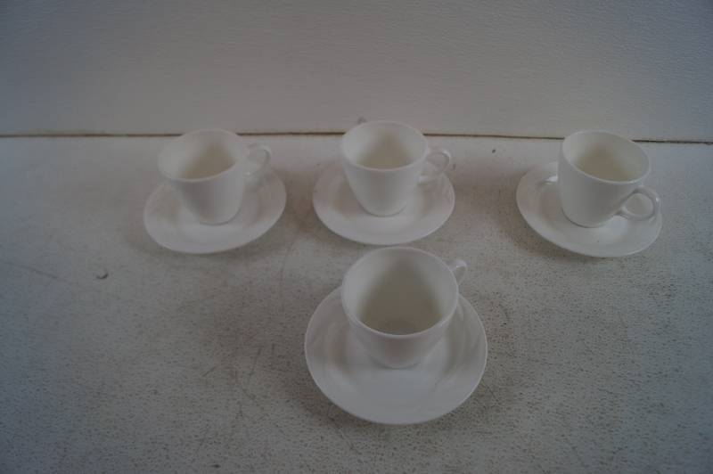 40 Piece CupSaucer Set