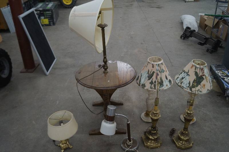 End Table & 6 Lamps