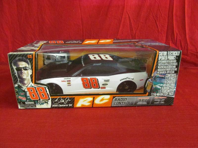 lot 44 image: Dale Earnhardt Jr. Car