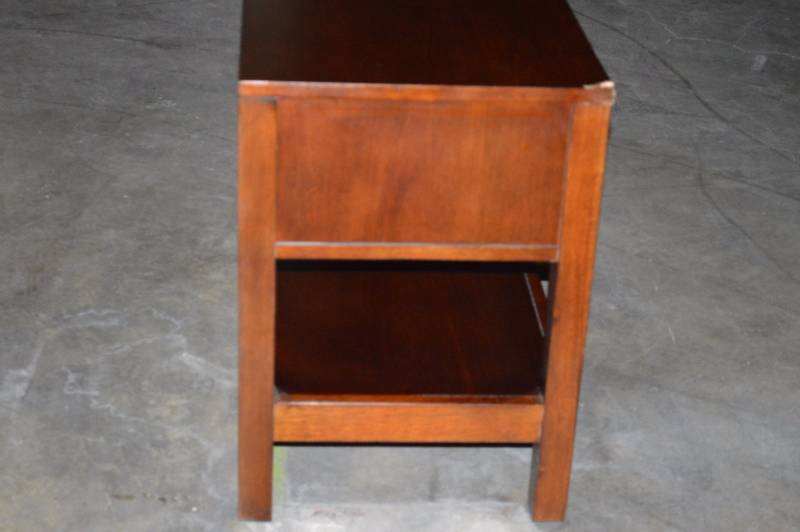 Linear Nightstand