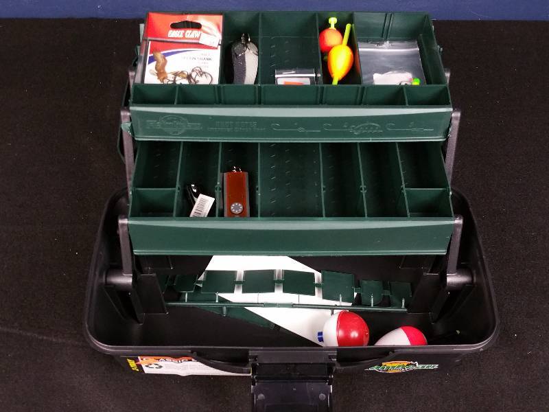 lot 8 image: Flambeau 2 Tray Tackle Box