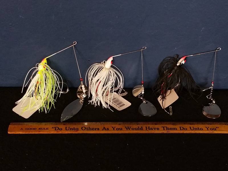 lot 102 image: Spinner Bait