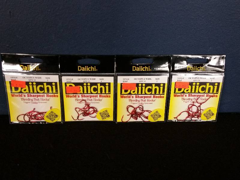 lot 131 image: Daiichi Hooks Assorted Sizes