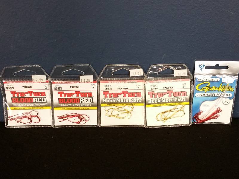 lot 139 image: Tru-Turn (2 ) & Gamakatsu Hooks