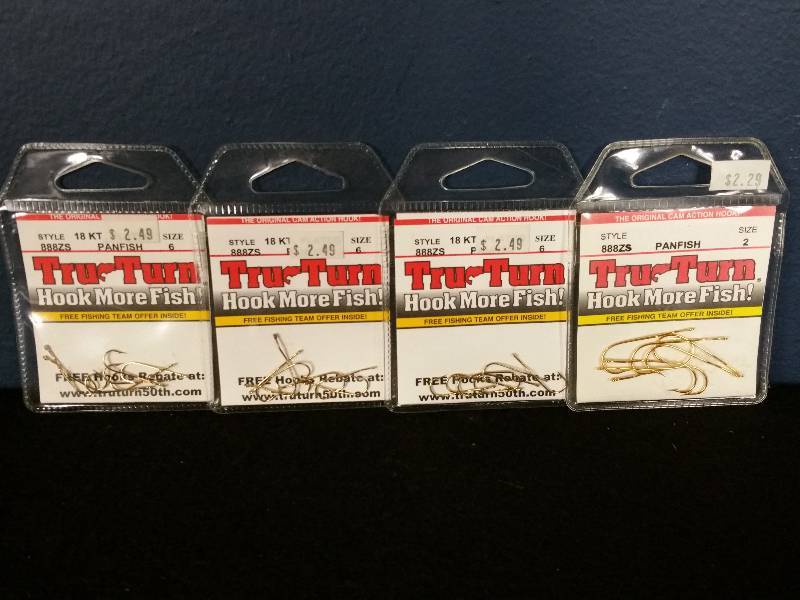 lot 153 image: Tru-Turn (6-2) Hooks