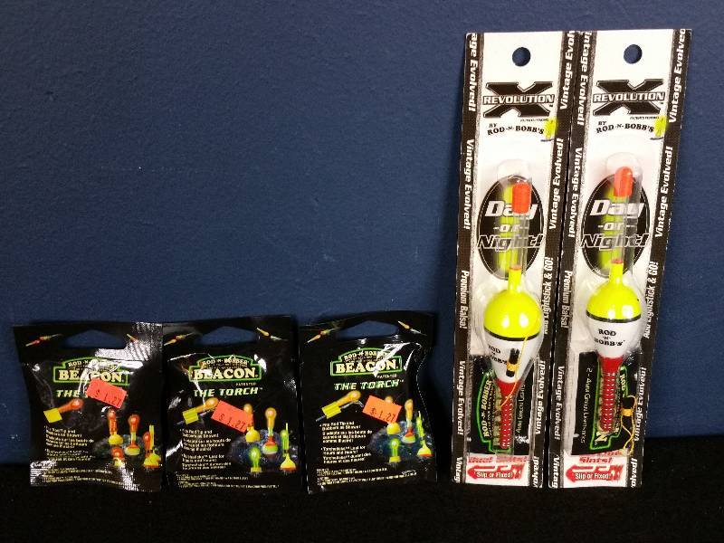 lot 280 image: Rod N Bobbs Revolution X Bobbers  Light Sticks