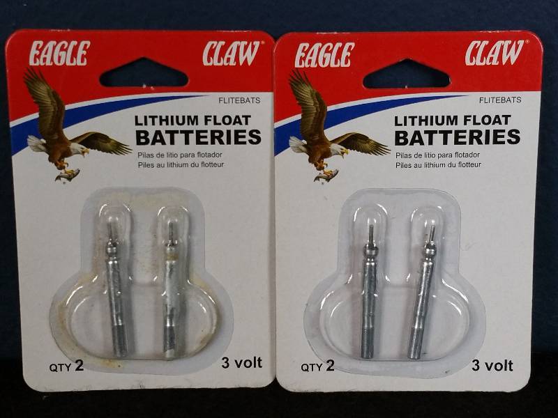 lot 301 image: Eagle Claw Lithium Float Batteries