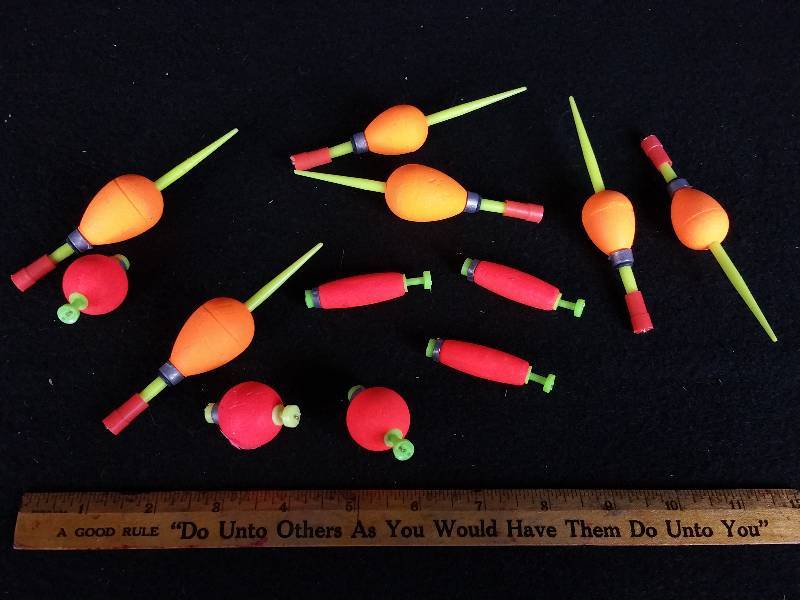 lot 340 image: Group of (12) Variety Weighted Bobbers