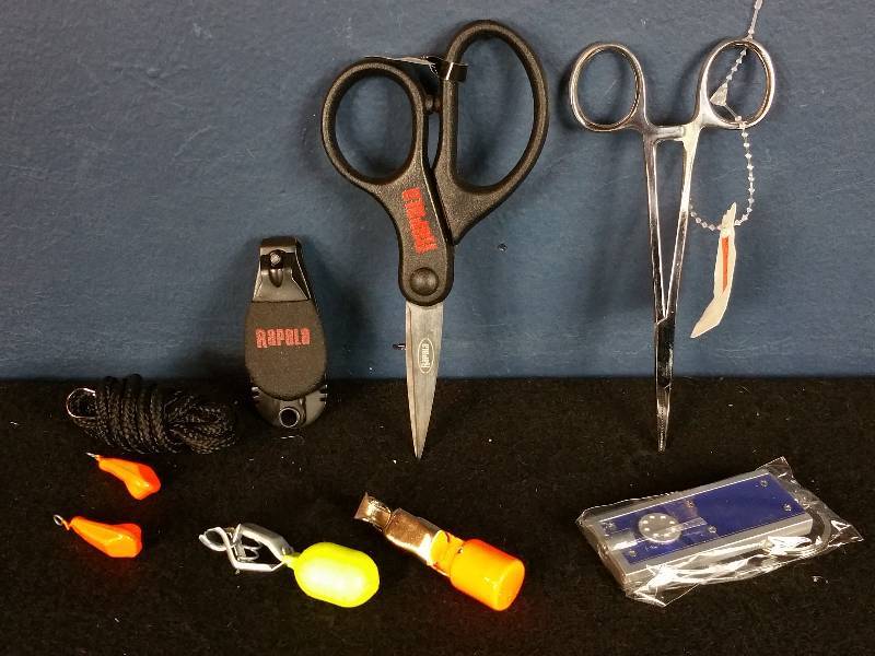 lot 353 image: Rapala Accessories, Depth Weights, LED lights, Etc.