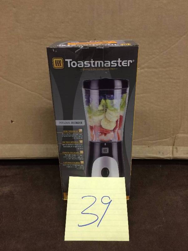 lot 39 image: Tostmaster Personal Blender