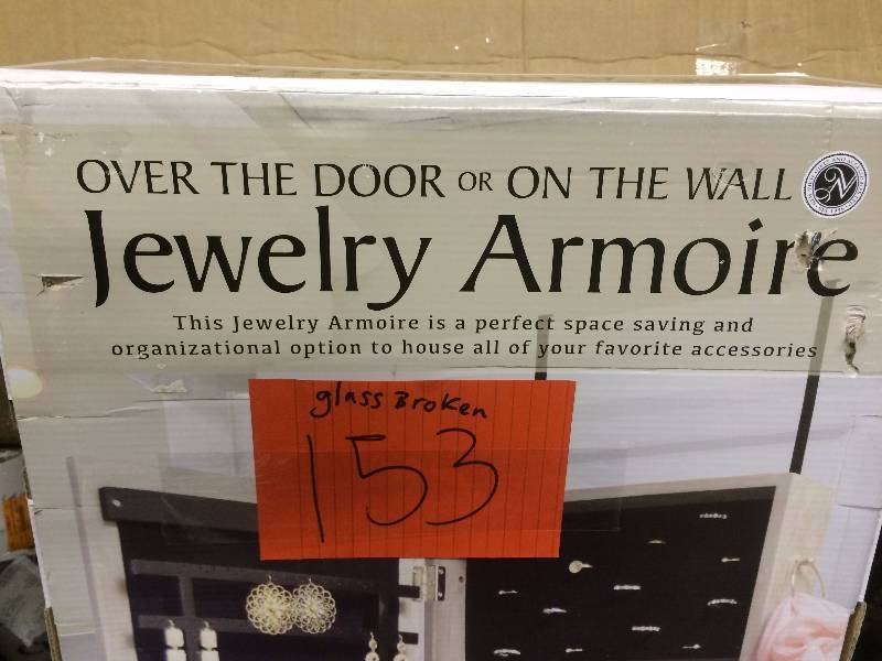 lot 153 image: Over the Door or on the wall Jewelry Armoire