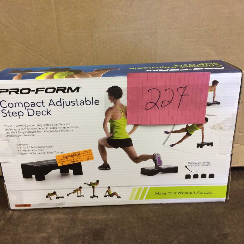 lot 227 image: Pro-Form Compact Adjustable Step Deck
