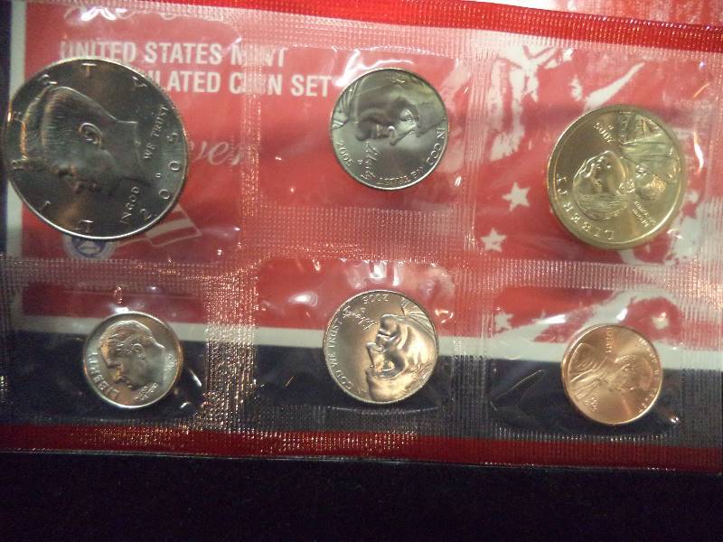 US Mint 2005 Uncirculated Coin Set