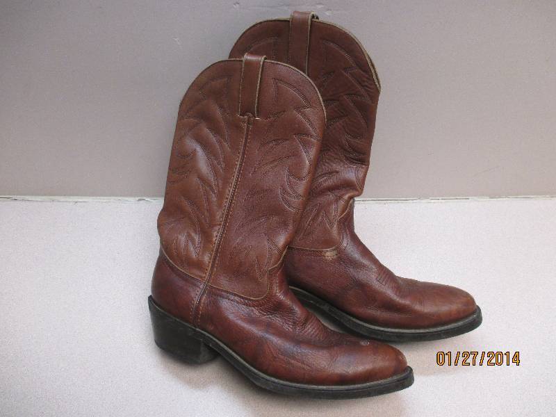Pair Of Cowboy Boots, Size 9.5, Used, Shows Wear
